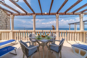 Lucica Seaview Apartment